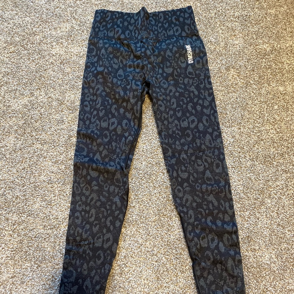 SOLD!!!! Gymshark Adapt Animal Seamless Leggings